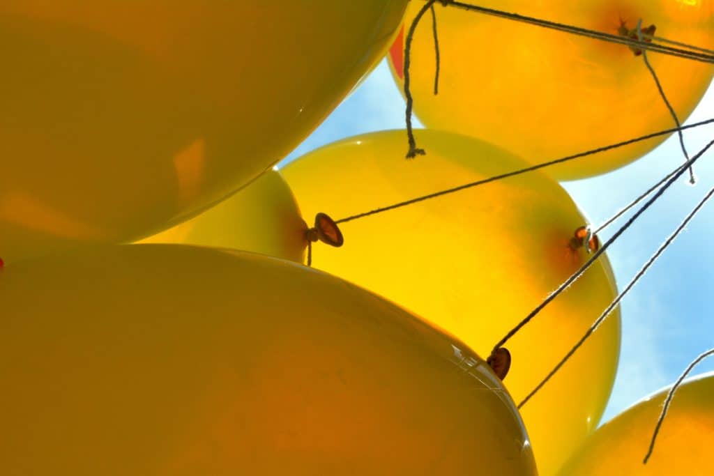 yellow-balloons-1639201_1920-1024x683.jpg